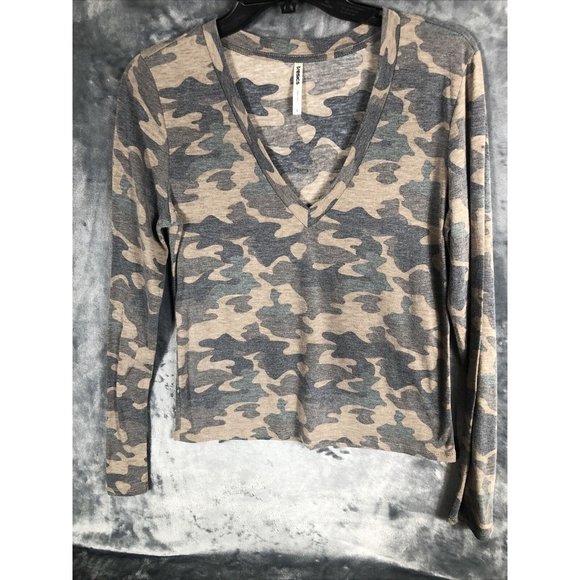 Tresics Top Camouflage Shirt Woman’s V-neck Long Sleeve Tee Shirt Adult Large - Picture 6 of 15